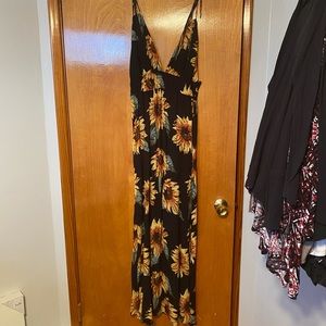 BNWT sunflower maxi dress